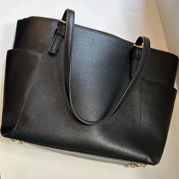 Michael Kors Elegant Black Tote - Picture 12 of 14